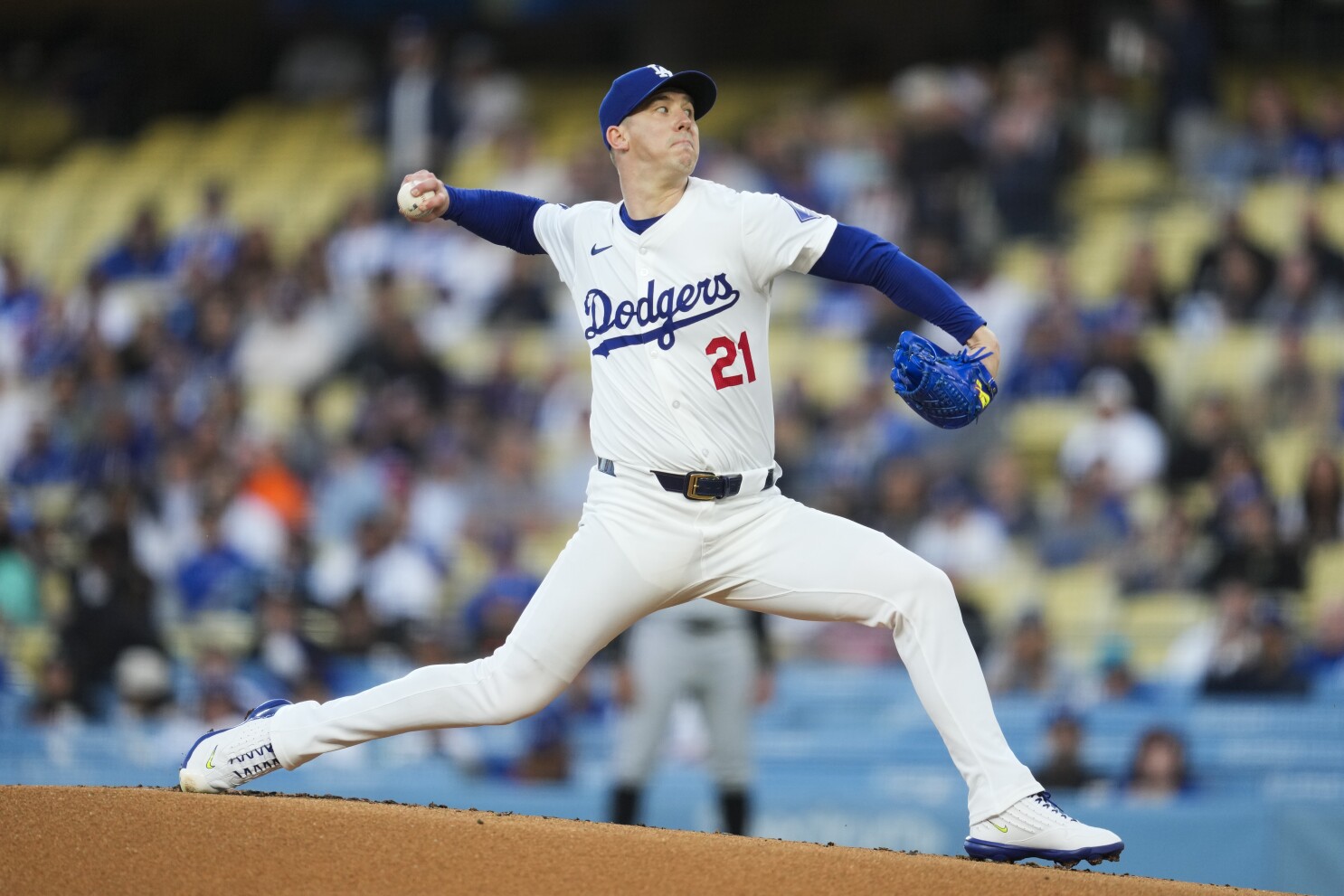 Walker Buehler goes 4 innings for Dodgers during 1st major